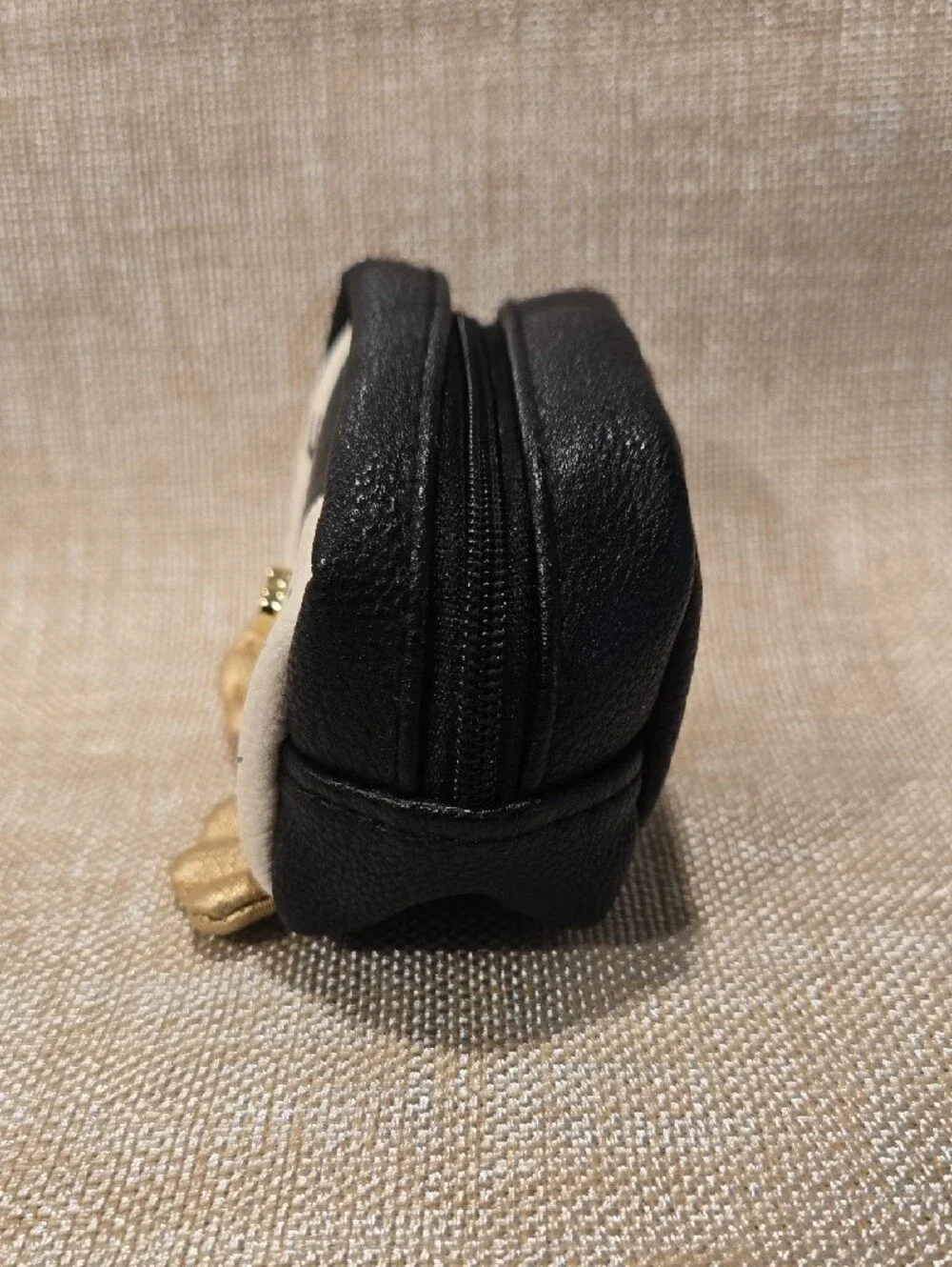 Betsey Johnson Penguin Coin Purse EUC 3.5